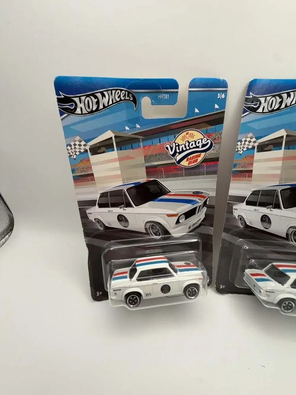 Hot Wheels Vintage Racing Club BMW 2002 3/6